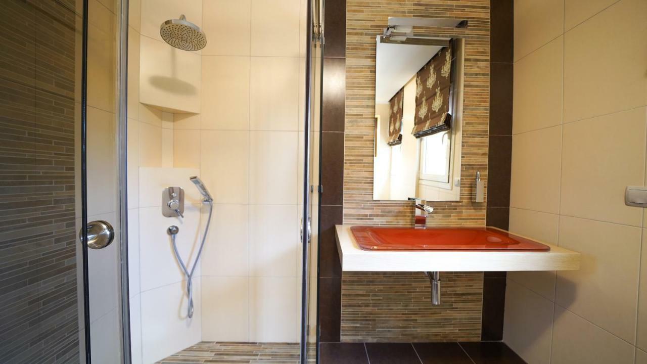 Luxury Villa Allure Dhafnes エクステリア 写真