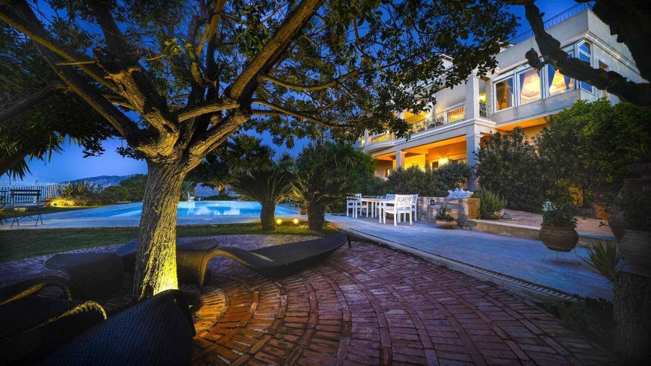Luxury Villa Allure Dhafnes エクステリア 写真